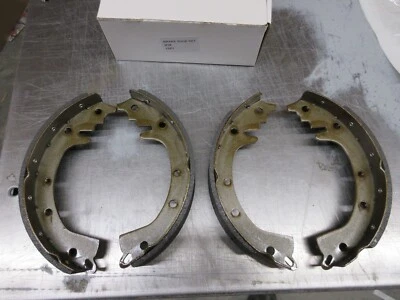 9" BRAKE SHOE SET FOR WILLYS JEEP M38A1 CJ3B CJ5 CJ6 1952-71 # 807376 - Image 1 of 4