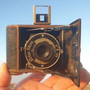 ANTIQUE ZEISS ICON FOLDING FILM CAMERA-520/18 IKONTA-POCKET SIZED-HARD TO FIND!