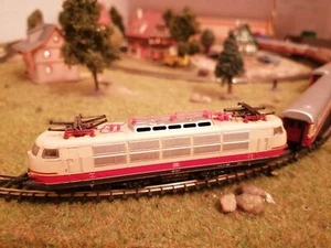  Spur Z Märklin TEE LOK mit 4 Wagen - Bild 1 von 5