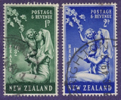 Nueva Zelanda SC# B34-B35 1949 - Enfermera y niño - Usado -1 Foto 1 de 2