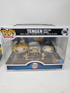 in mano 2025 FUNKO esclusivo TENGEN WITH WIVES demon slayer SDCC con adesivo - Foto 1 di 12
