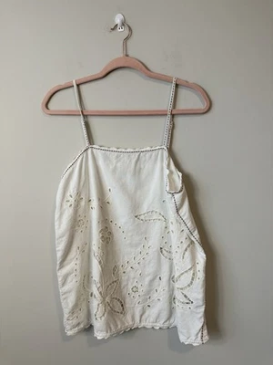 Zara Cream Eyelet  Tank Top Size  Large - Image 1 of 4