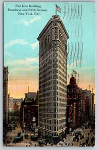 Cartolina d'epoca Flat Iron Building New York 1926 Broadway & 5th Ave - Foto 1 di 2