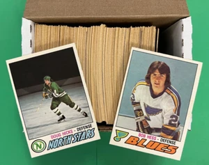 1977-78 O-PEE-CHEE (OPC) HOCKEY STARTER SET 242/396 NM+ - Foto 1 di 1