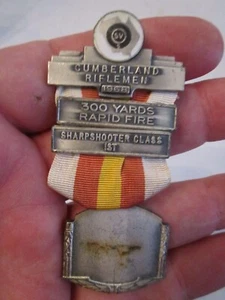 1968 CUMBERLAND RIFLEMEN MEDAL - 300 YARD RAPID RIFE SHARP SH 1ST CLASS IN CASE - Picture 1 of 3