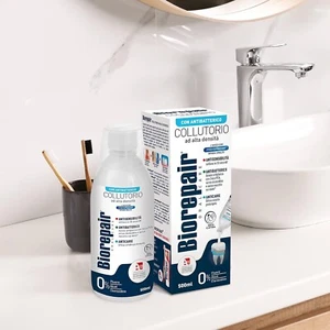 Biorepair 4 Aktionen mit antibakteriellem Mundwasser - Bild 1 von 14
