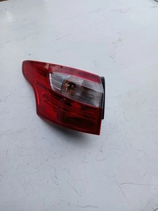 FORD FOCUS MK3 KOMBI RÜCKLEUCHTE BEIFAHRERSEITE KOMBI 2011-2015 - Bild 1 von 4
