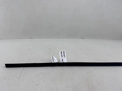 02-05 Ford Thunderbird Front Passenger Right Door Upper Window Seal Strip Oem - Image 1 of 4