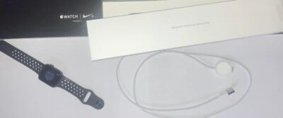 apple watch serie 3 38 mm Nike Edition - Photo 1/3