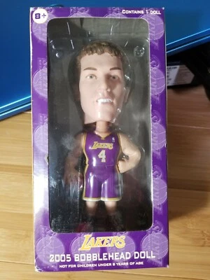 Luke Walton #4 - 2005 Carl's Jr Upper Deck 洛杉矶湖人队摇头娃娃全新未拆封 — 第 1/4 张图片