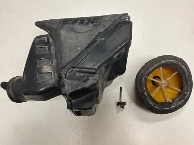 1996 1997 1998 1999 2000 Suzuki Rm125 rm250 caixa de filtro de ar fabricante de equipamento original e bota e gaiola - Imagem 1 de 4