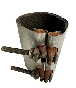 Pipe Repair Clamp Fits 3-1/2" (4.0 OD) x 6" Long Partial Coverage 2-Bolt SS Band - Picture 1 of 8