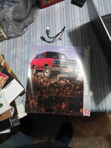 1990 Dodge Ram Charger      Brochure - Bild 1 von 1