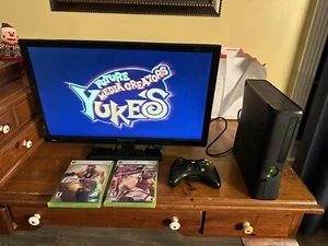 Official Microsoft Xbox 360 S Black Slim Console And Controller - Picture 1 of 4