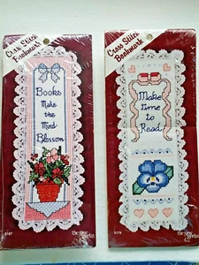 Lot 2 Set New Berlin Co. LESEZEICHEN Kreuzstich 14-CT Thema: Bücher lesen NEU - Bild 1 von 7