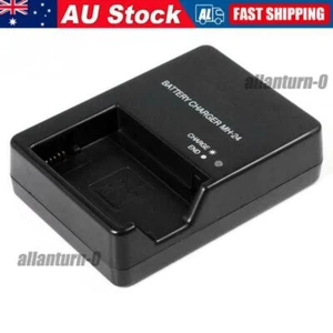 Dock MH-24 Camera Battery Charger For Nikon D3100 D3200 D5100 D5200 D5300 New - Picture 1 of 6