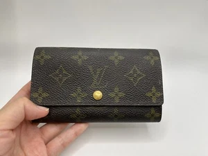 Authenticated Louis Vuitton Vintage Monogram Compact Wallet - Picture 1 of 10