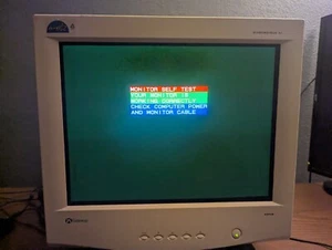 Gateway Diamondtron NF VX920 19" CRT Monitor 1600x1200 60Hz - Picture 1 of 5