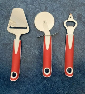 Utensilio de cocina de 3 piezas abrelatas de acero inoxidable rueda de pizza rebanadora de queso Foto 1 de 4