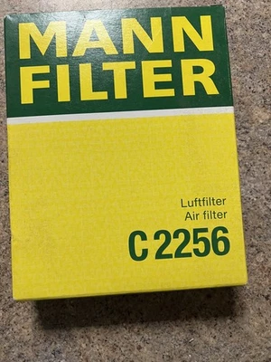Mann C2256 Air Filter Vauxhall Combo Corsa Tigra 1.0 1.2 1.4 1.6 petrol - Image 1 of 4