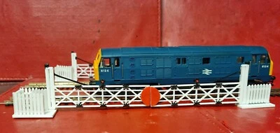 SR-3D 00 GAUGE 4 TRACK LEVEL CROSSING GATES 3D PRINTED