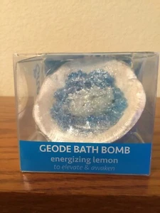 Badebombe - Village Naturals Aromatherapie energetisierende Zitronengeode Badebombe - Bild 1 von 4