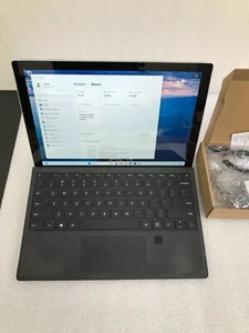 Microsoft Surface Pro 6 1796 12.3" Core i7-8650U 1.9GHz 8GB RAM 256GB W10 Bundle - Picture 1 of 7