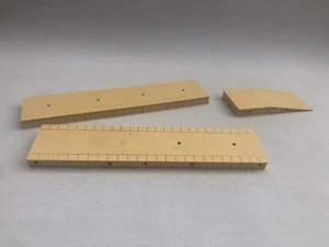 2 x Hornby Dublo OO Gauge Plastic Platform Extensions GC And A Ramp - Foto 1 di 15