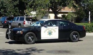 Rollin 1:64 Scale 2008 Black CHP Police Charger Muscle Model Diecast Metal Car - Picture 1 of 3