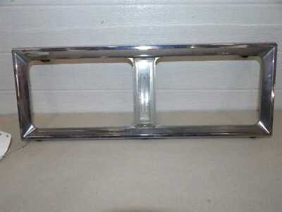 LINCOLN TOWN CAR 1980-1988 LH DRIVERS SIDE HEADLIGHTLAMP DOOR TRIM BEZEL OEM - Image 1 of 4