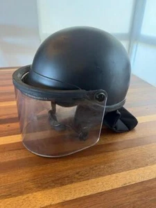 PREMIER CROWN 906 RIOT DUTY HELMET - Picture 1 of 9