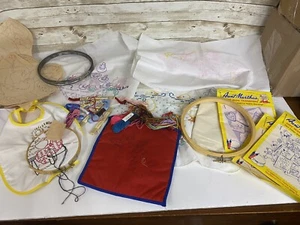Vtg 70s Unfinished Embroidery Linen Projects, Mixed Lot Junk Journal Slow Stitch - Picture 1 of 20