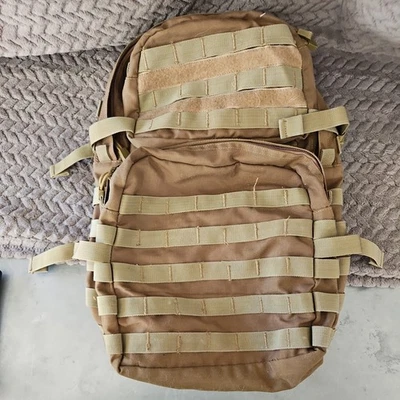 Mochila de viaje Condor mediana de asalto militar MOLLE ejército marrón coyote Foto 1 de 4