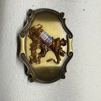 Vintage Nuevo de Lote Antiguo 1978 Anheuser-Busch BUDWEISER CERVEZA Hebilla de Cinturón Raintree Foto 1 de 3
