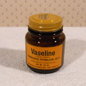 Vintage Amber Glass Jar Vaseline Carbolated Petroleum Jelly Partially Full 1 3/4 - Picture 1 of 10