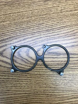 KAWASAKI NINJA ZX10R 2006-2007, FUNNEL HOLDER RIGHT PART # 13280-0152 - Image 1 of 4