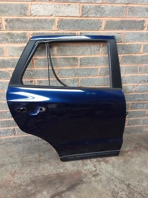 Hyundai Santa Fe 2007 mk2 O/S/R Driver Side RH Rear Door - Image 1 of 4