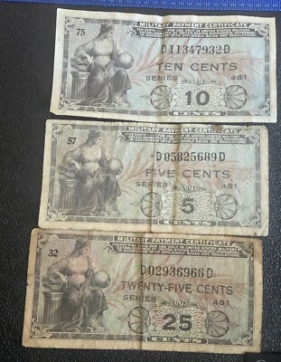 3 Note Lot Military Payment Certificates Mixed Denominations  - Image 1 of 2
