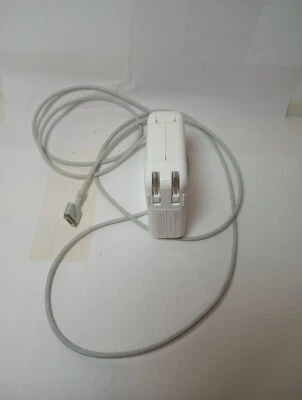 Genuine OEM Apple MagSafe 1 & 2 MacBook Pro/ MacBook Air Charger 85W| 60W |45W - Image 1 of 4