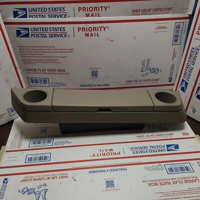 Volvo XC90 2004-2007 asiento trasero lado izquierdo portavasos consola almacenamiento cubículo OEM Foto 1 de 4