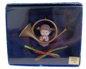 Russ Weihnachten Sammlerstück Mädchen mit Waldhorn Ornament in Box Nr. 4662 - Bild 1 von 6
