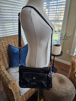 Coach Black Signature Ashley Shoulder Bag F16550 EUC Logo Charm - Image 1 of 4