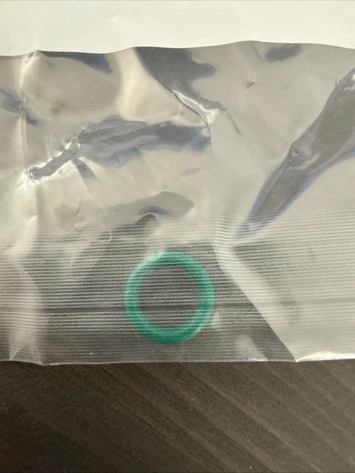 969092 Junta tórica Volvo V70 850 C70 S80 S60 240 960 S70 244 245 XC90 S90 Foto 1 de 1