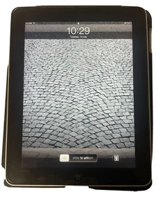 Apple iPad 1st Gen 32 GB, Wi-fi, 9.7 in -  Silver - Picture 1 of 5