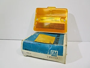 NOS GM 1973-77 CHEVELLE EL CAMINO LEFT HAND FRONT MARKER LAMP LENS #911723 - Bild 1 von 5