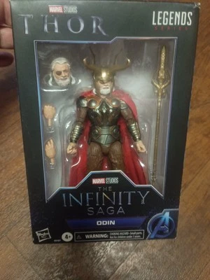 Figura de acción Marvel Hasbro Legends Odin 6 pulgadas - F0187 Foto 1 de 4