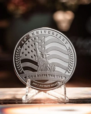 Moeda de 40º aniversário Lee Greenwood "God Bless The USA" - Imagem 1 de 4
