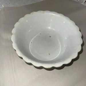 Antique Royal Ironstone China Warranted Scalloped 9” Bowl Crazing - Picture 1 of 8