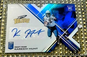 AUTO #d 8/25 2017 Panini Elite DRAFT Kareem Hunt BLUE Status Chiefs  - Picture 1 of 9