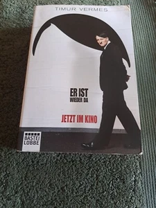 ER IST WIEDER DA • Timur Vermes • BESTSELLER TB zum Film mit vielen Fotos 2012 - Bild 1 von 10